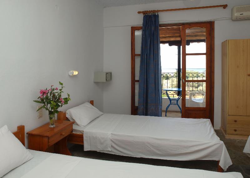 Hotel Christakis Studios Трулос Экстерьер фото