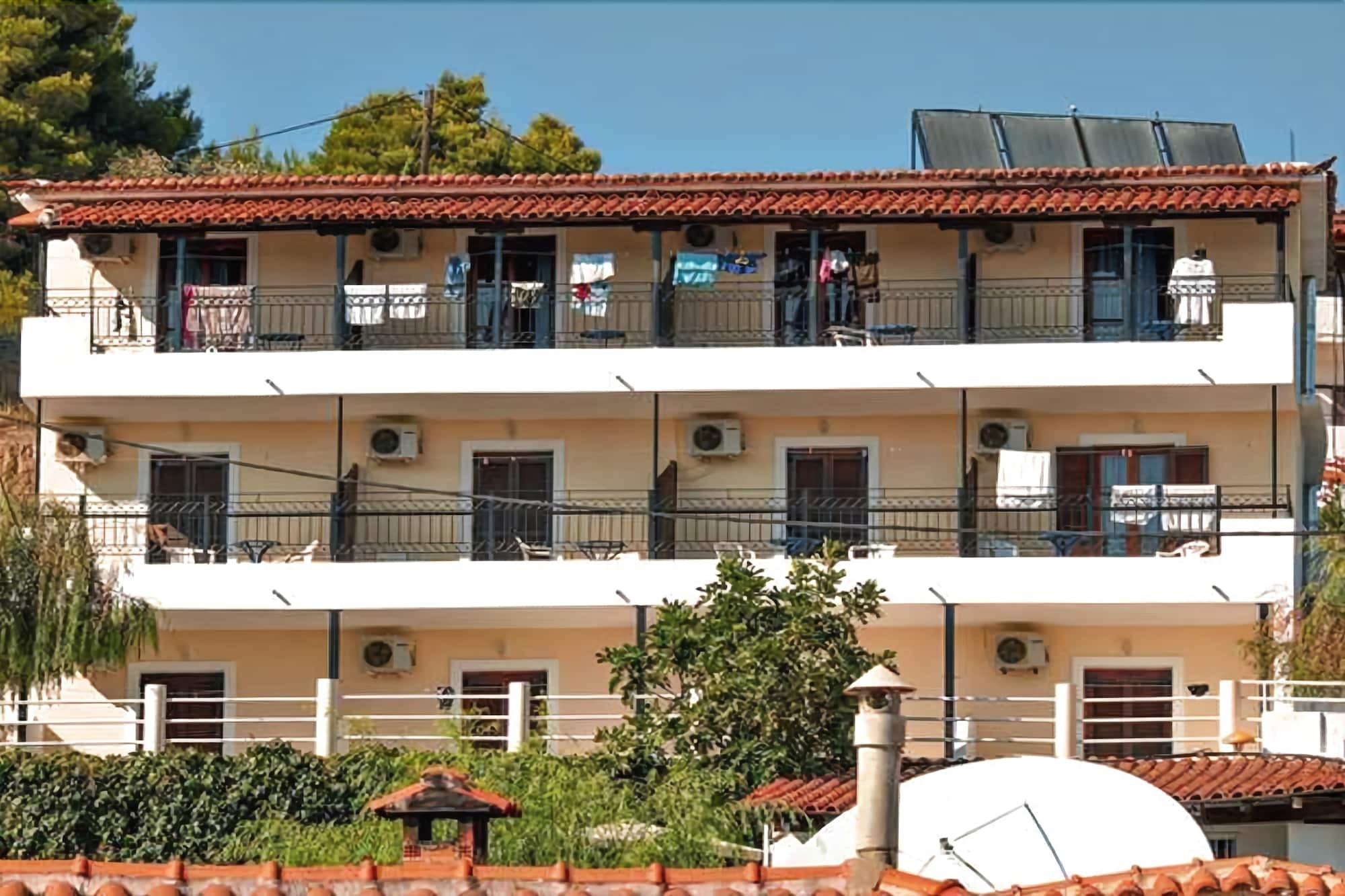 Hotel Christakis Studios Трулос Экстерьер фото